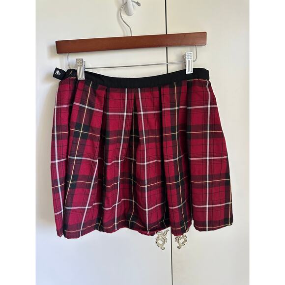 Hot Topic Plaid Skirt Size Medium Punk Goth Emo School Girl NWT - Picture 3 of 6